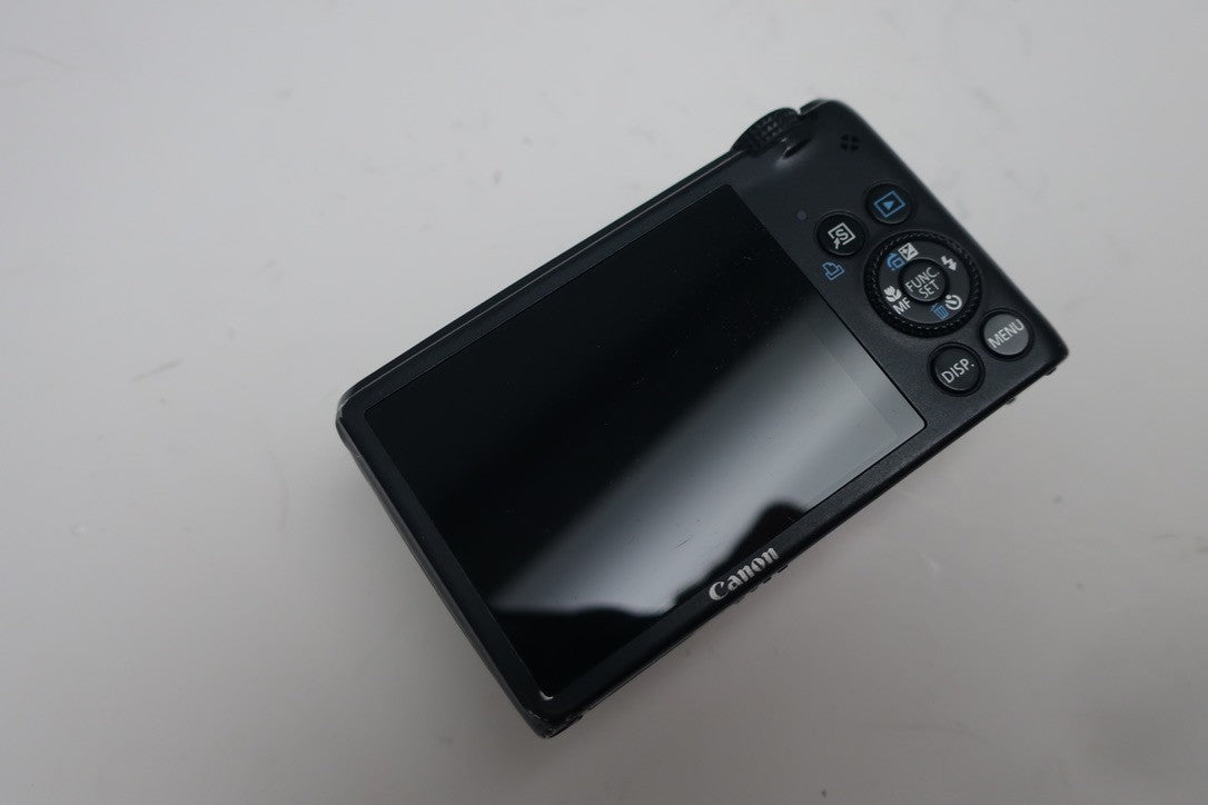 Canon Powershot S95 black digital camera (for parts, not working) READ DESCRIP