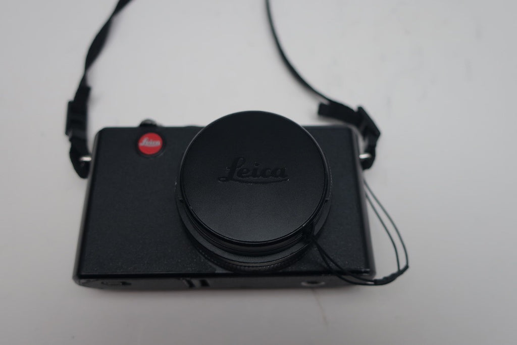 (Parts/Repair) Leica D-LUX 4 Digital Camera -Read Description.