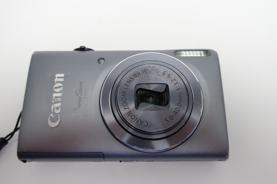 Canon Powershot ELPH 130 IS Digital Camera Gray for PARTS OR REPAIR
