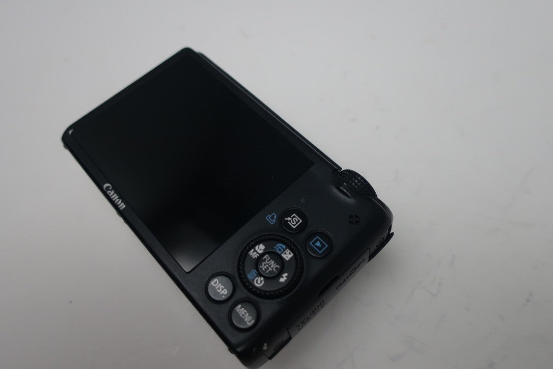 Canon Powershot S95 black digital camera (for parts, not working) READ DESCRIP
