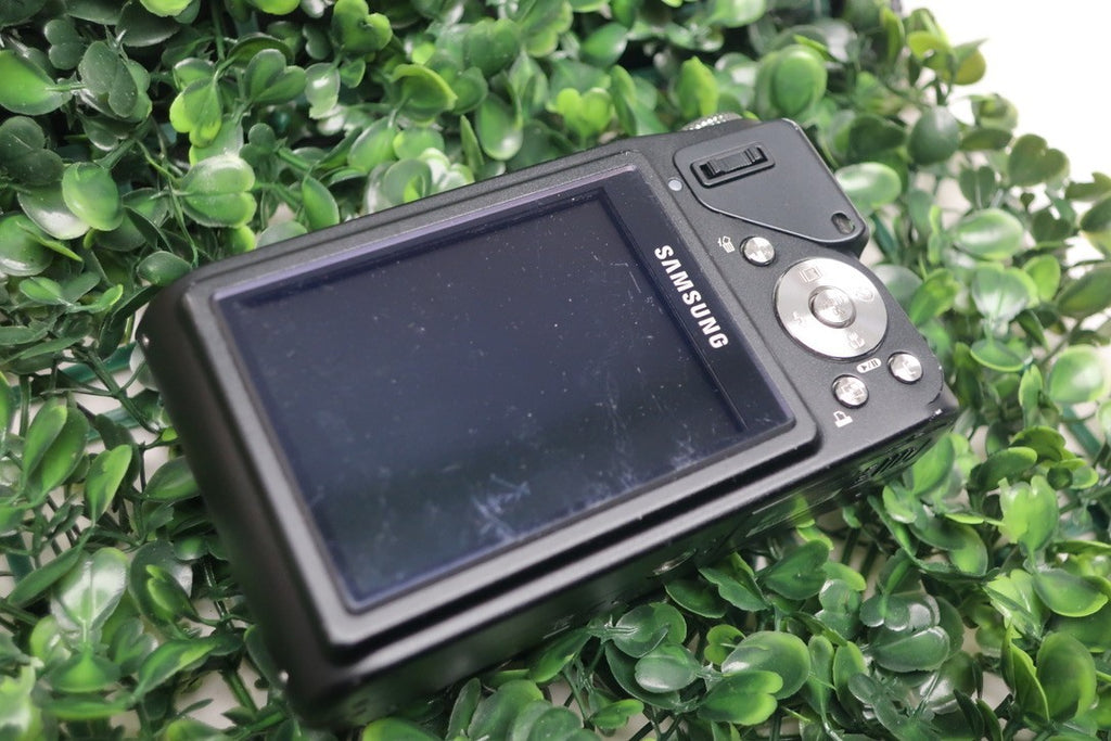 (Second Chance) Samsung VLUU WB500 10.2MP Digital Camera- READ DESCRIPTION