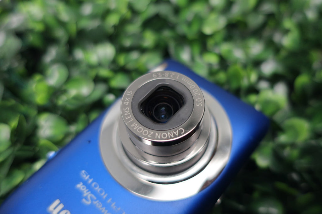 Canon PowerShot ELPH 100 HS Blue 12.1MP Digital Camera W/ Battery+Charger+SD