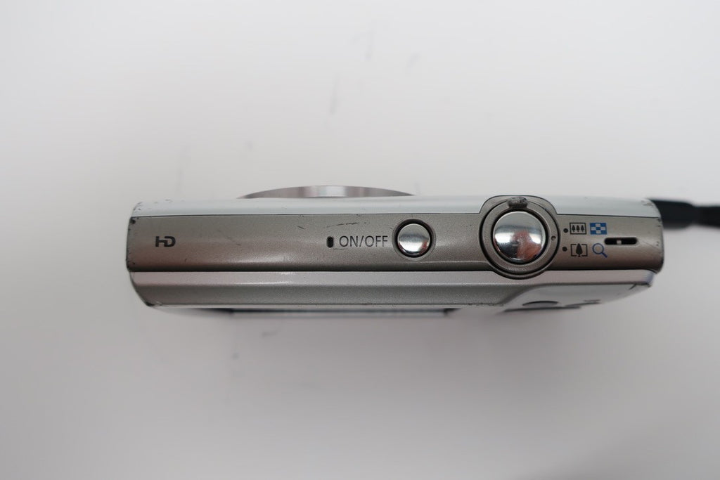 Canon PowerShot ELPH 180 FOR PARTS OR REPAIR  (READ)