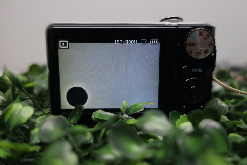 Samsung PL100 Digital Camera - Turns on But Dead spot on LCD So parts or repair