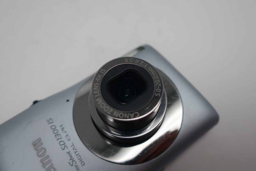 (Parts/Repair) Canon PowerShot SD1300 IS Digital ELPH 12.1MP Camera - Silver
