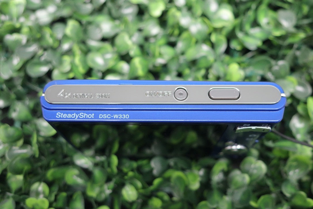 Sony CyberShot DSC-W330 14.1MP Digital Camera Blue W/ Battery + Charger + Card
