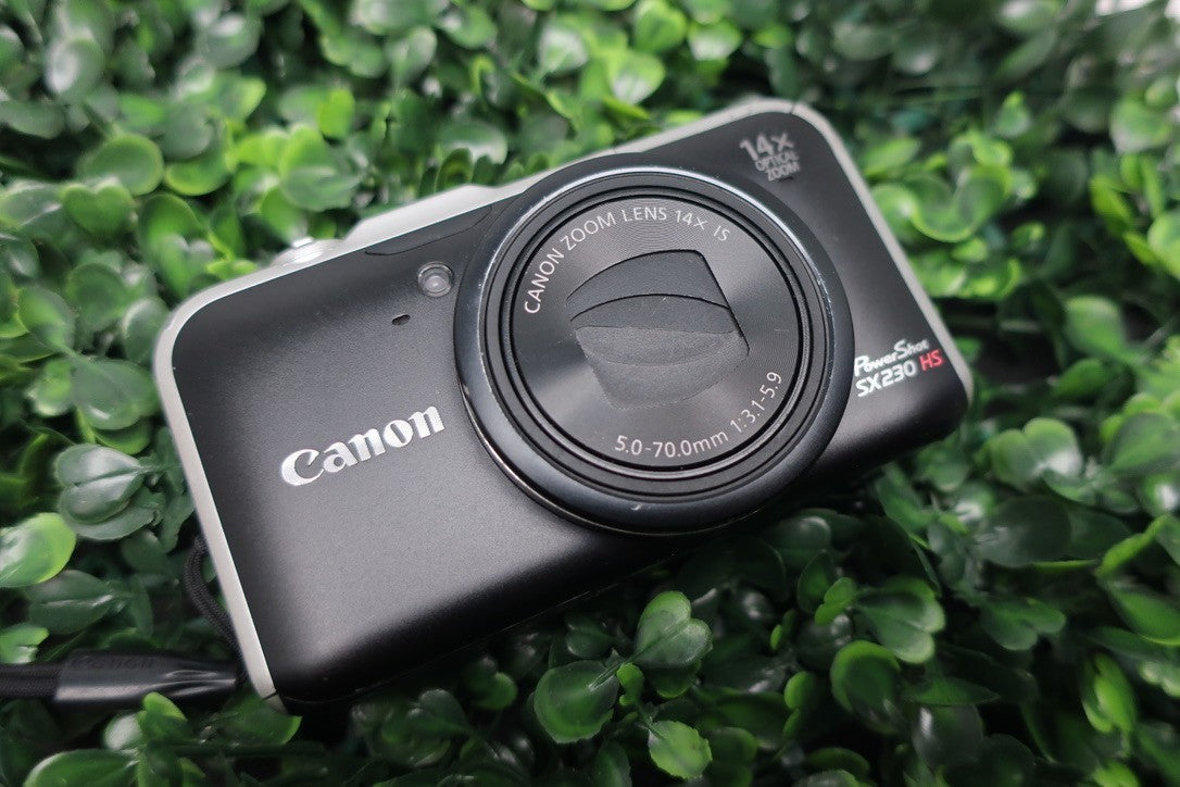 Canon PowerShot SX230HS 12.1MP Digital Camera For  (Parts/Repair) READ DESCRIP