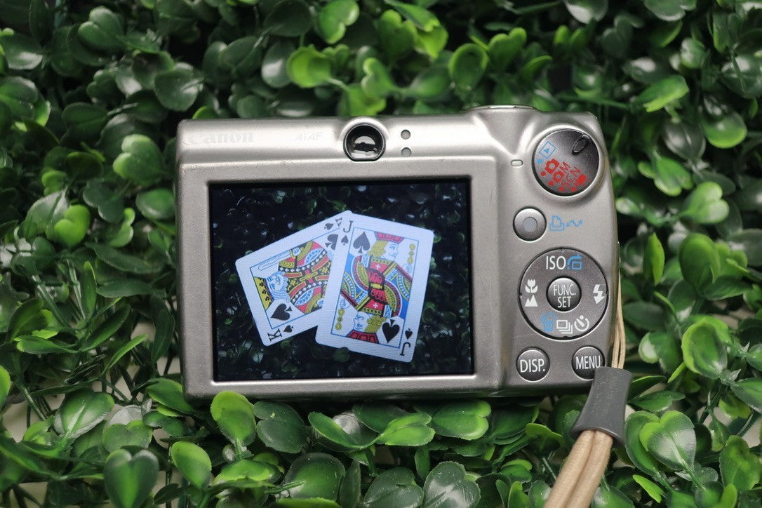 Bundle Canon PowerShot SD800 IS 7.1MP Digital Camera W/Battery+Charger #2