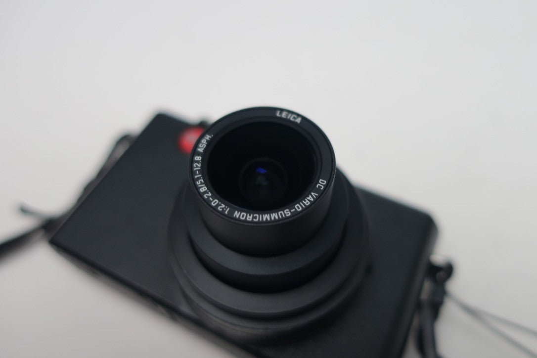 (Parts/Repair) Leica D-LUX 4 Digital Camera -Read Description.