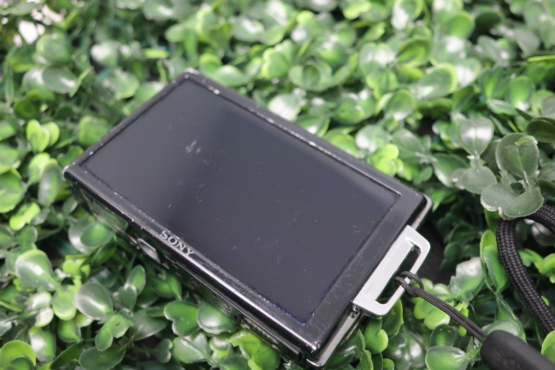 Sony CyberShot DSC-T300 10.1MP Digital Camera W/Battery +SD Card +Charger TESTED
