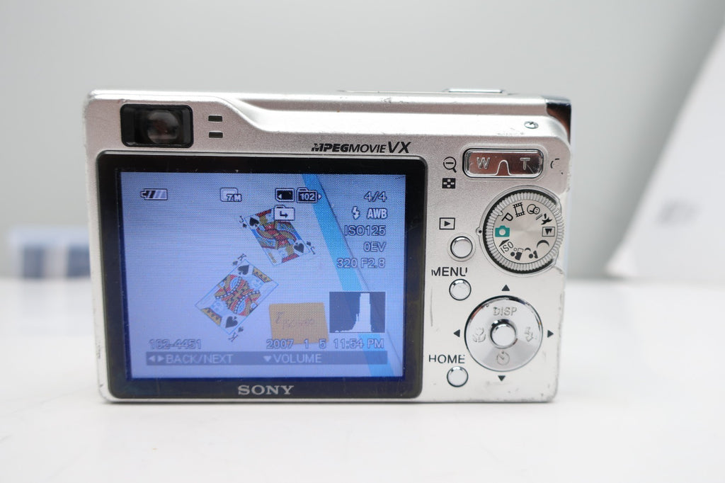 Sony Cyber-shot DSC-W80 Digital Camera 7.2 MP W/Battery+Charger  - Tested