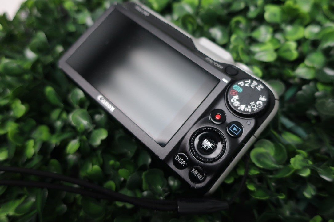 Canon PowerShot SX230HS 12.1MP Digital Camera For  (Parts/Repair) READ DESCRIP
