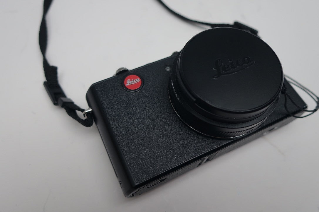(Parts/Repair) Leica D-LUX 4 Digital Camera -Read Description.