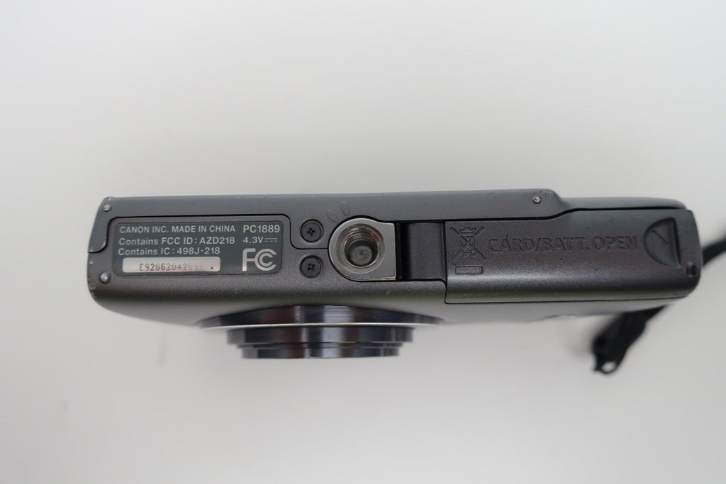 Canon PowerShot ELPH 130 IS 16.0MP Digital Camera For PART OR REPAIR LENS ERR #2