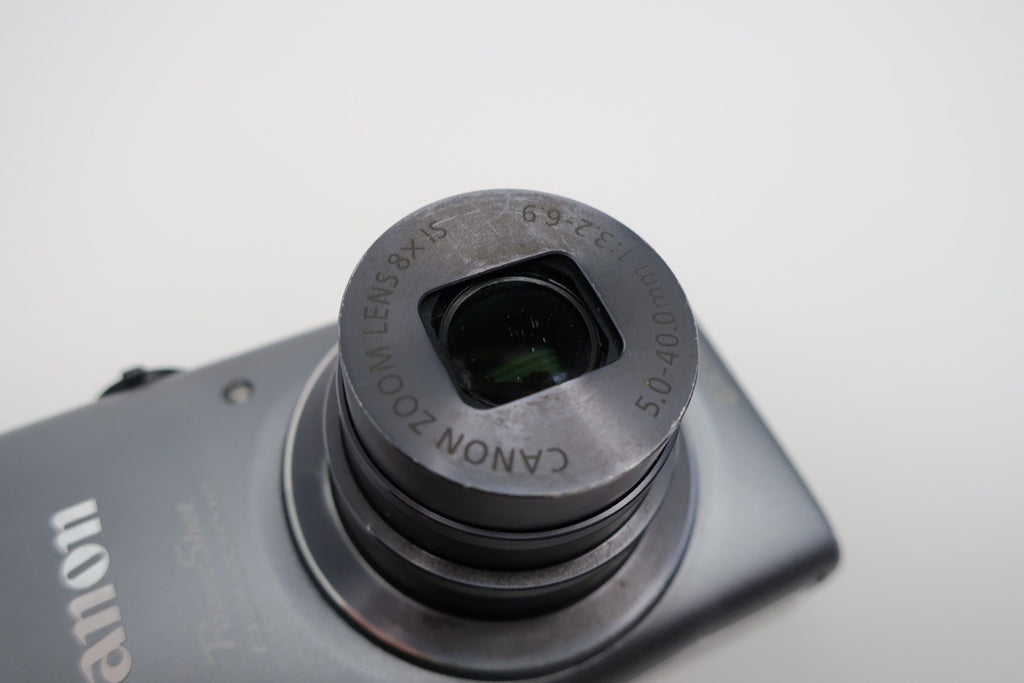 Canon PowerShot ELPH 130 IS 16.0MP Digital Camera FOR PARTS OR REPAIR LENS ER #1