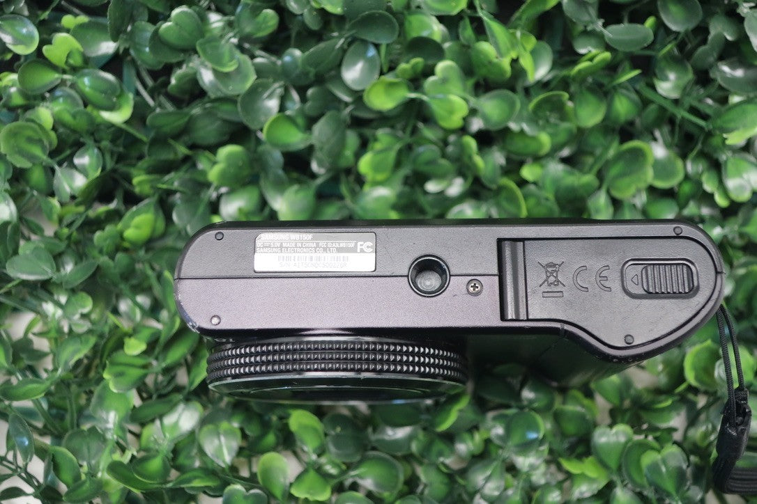 (Second Chance) Samsung WB-Series WB150F 14.2MP Digital Camera-READ DESCRIPTION