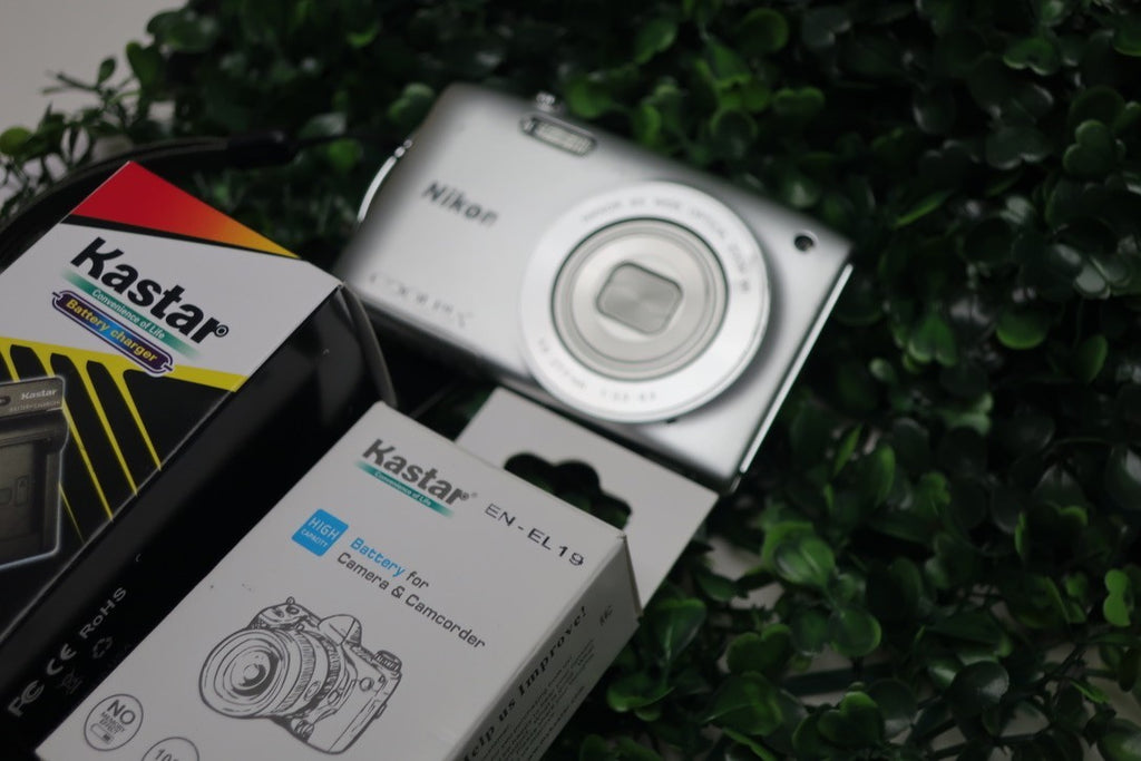 Bundle Nikon COOLPIX S3300 16.0 MP Digital Camera W/Battery +Charger #2