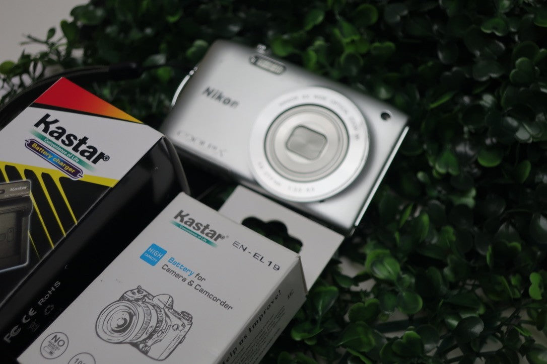 Bundle Nikon COOLPIX S3300 16.0 MP Digital Camera W/Battery +Charger #2