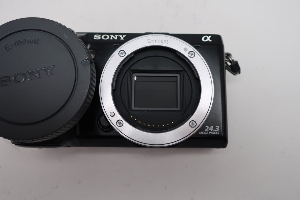 (Parts/Repair) Sony Alpha NEX-7 24.3MP Body Only Digital Camera Black DEFECTIVE