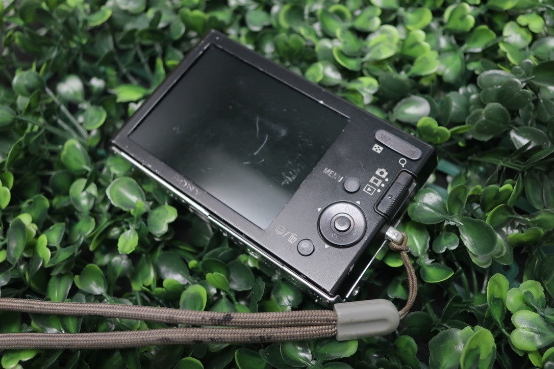 Sony Cyber-Shot DSC-W190 12.1MP For PARTS OR REPAIR  NO POWER