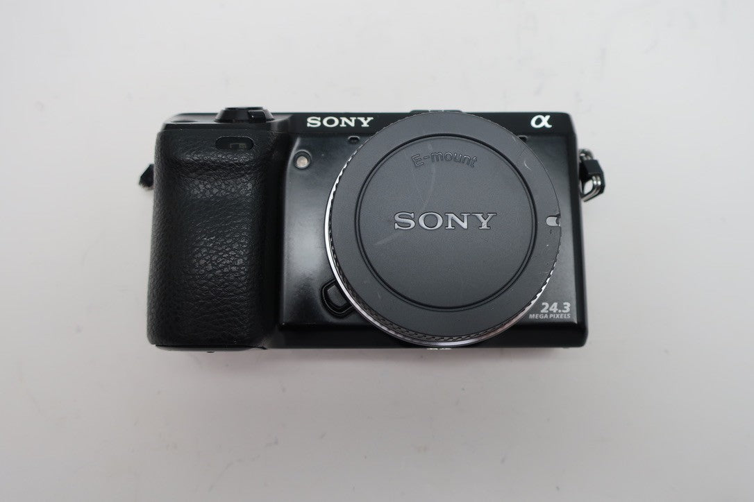 (Parts/Repair) Sony Alpha NEX-7 24.3MP Body Only Digital Camera Black DEFECTIVE