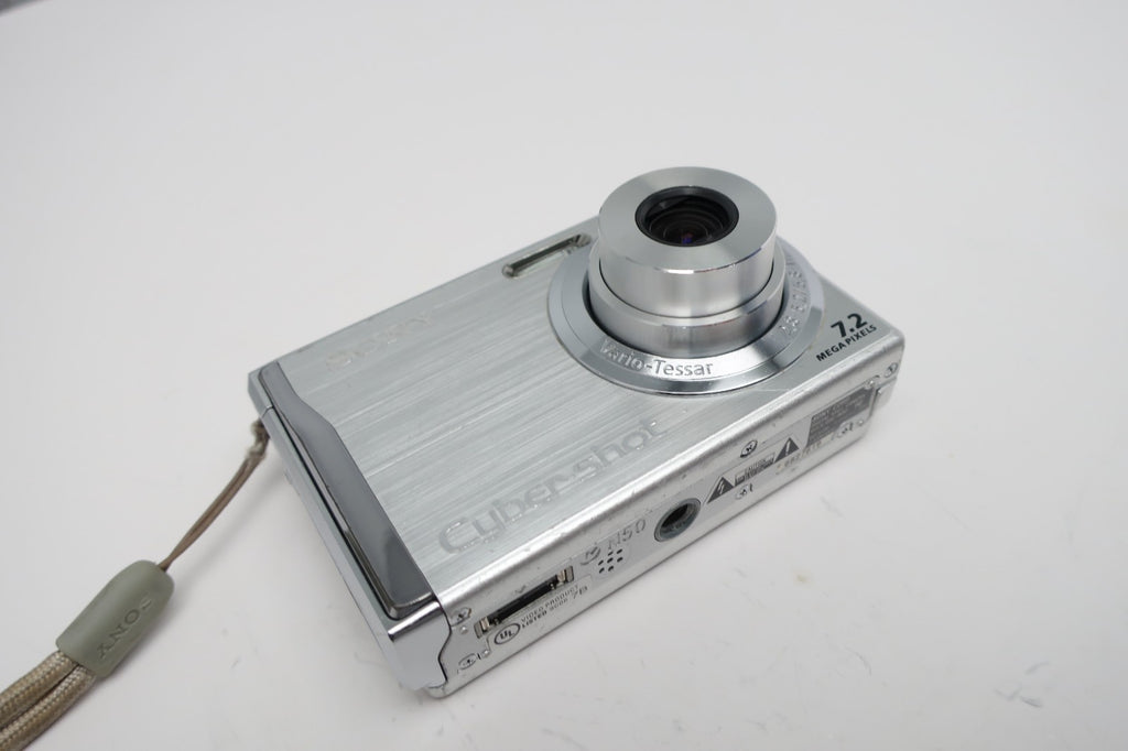 Sony Cyber-shot DSC-W80 Digital Camera 7.2 MP W/Battery+Charger  - Tested