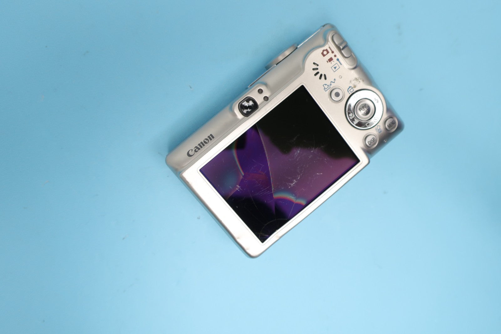 Cannon PowerShot SD600 Digital ELPH Camera  (FOR PARTS) READ DESCRIPTION